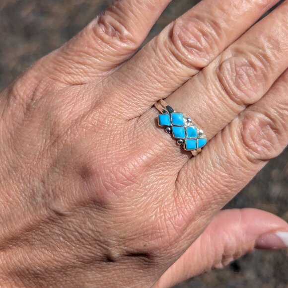 Zuni Turquoise Mini Diamond Cluster‎ Inlay Ring NA Handmade Jewelry Sz 9.25US ** - Picture 1 of 9